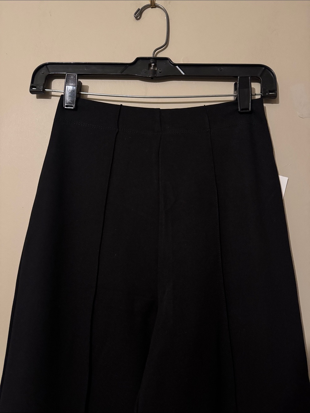 NWOT- BY DESIGN Juliette Wide Leg Pants, Black, size Small - Picture 4 of 10